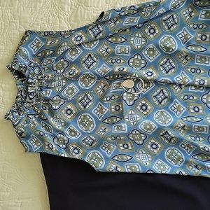 🎈 3/$25 Ann Taylor sleeveless top